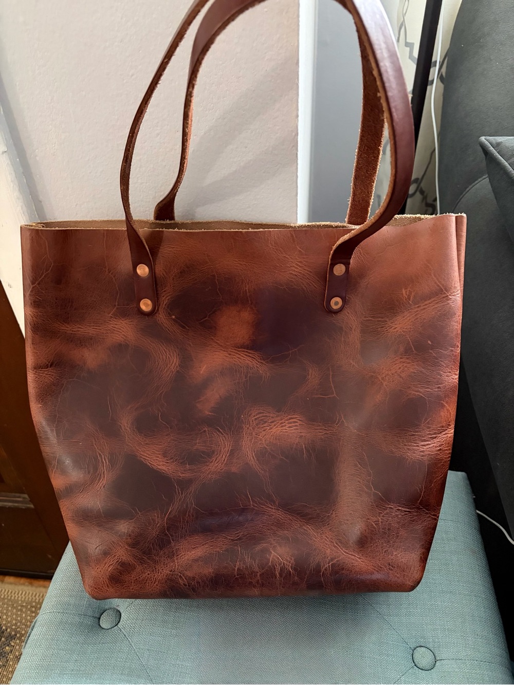 Kmm Classic Tote in Cinnamon 10” drop handles